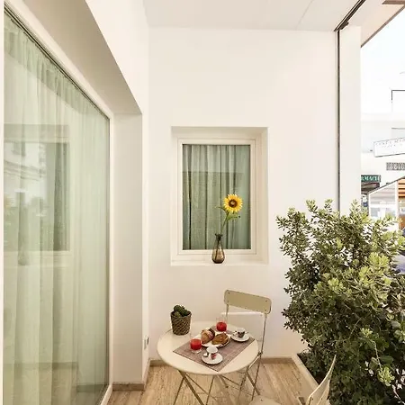 Vecchia Porta 16 * Monopoli